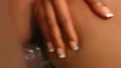 Roxy Reynolds v Mandingo - thesexsex.com
