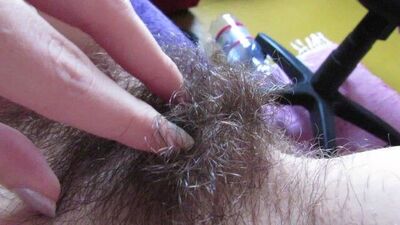 Extreme hairy bush in close up - thesexsex.com